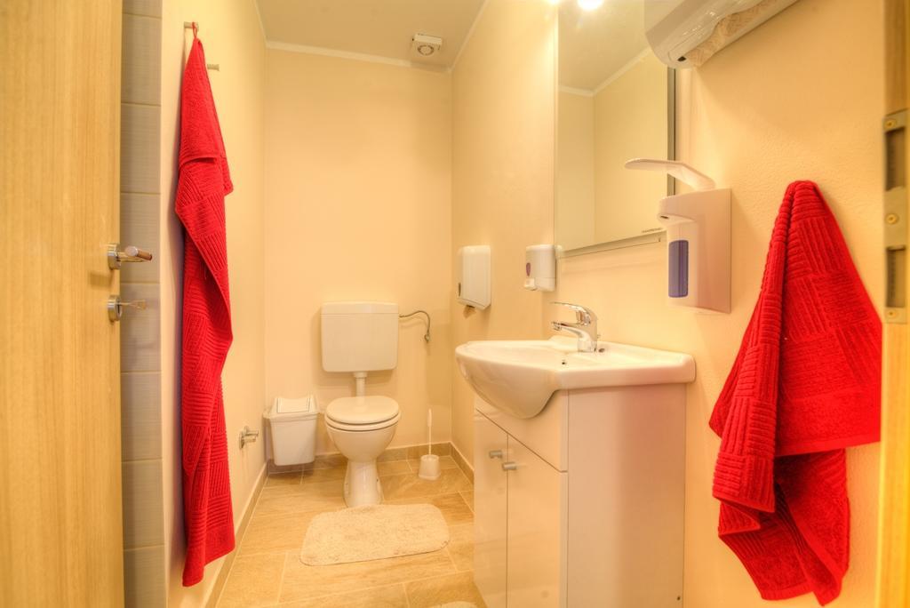 Dobra Hisa Zdravja Cicarija Hotel Golac Екстериор снимка
