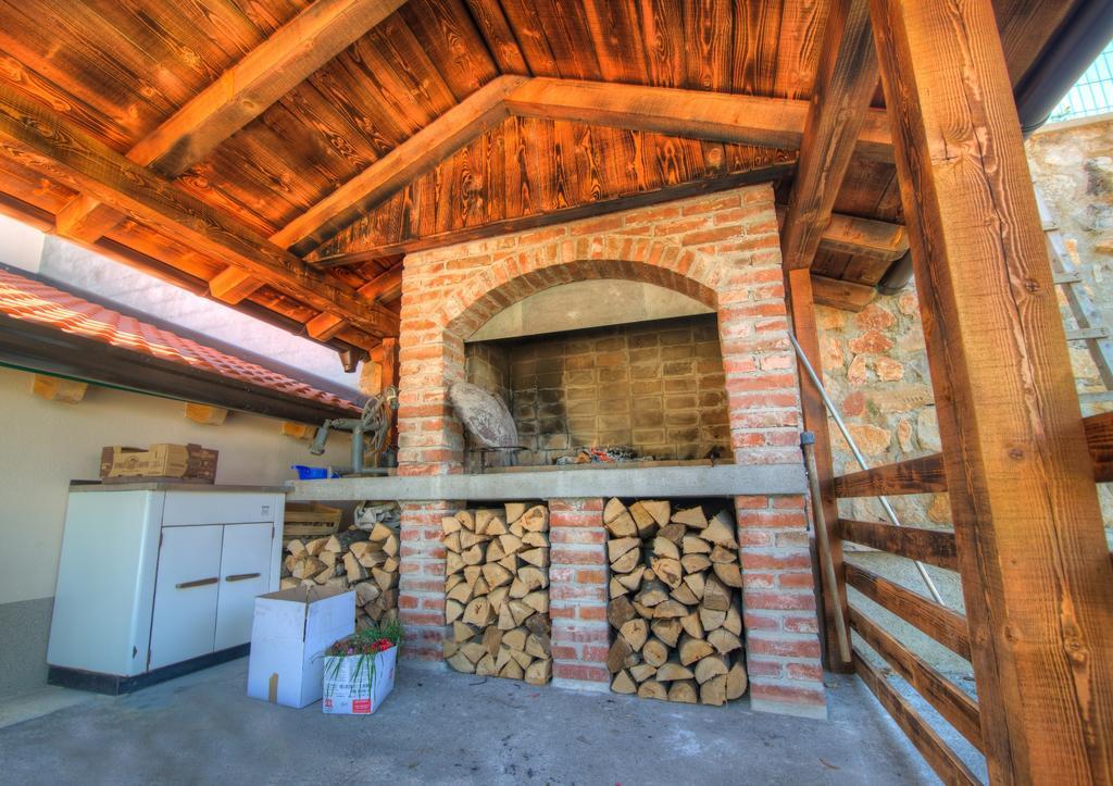 Dobra Hisa Zdravja Cicarija Hotel Golac Екстериор снимка